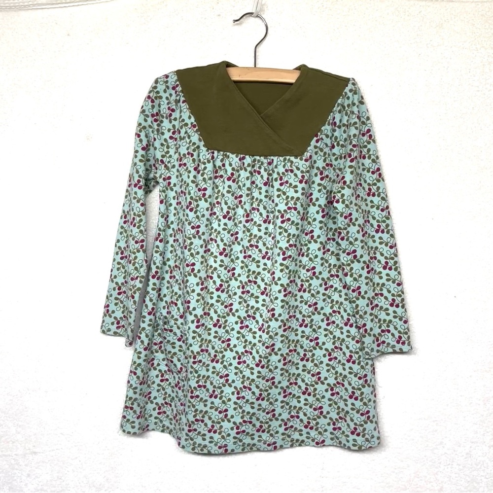 Tea Collection Aqua Vine Long Sleeve Dress with Green Yoke size 7